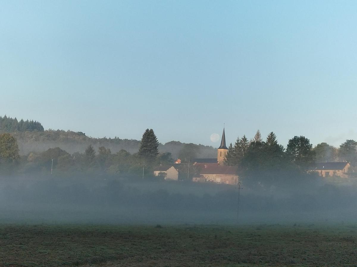 Villa Les Chaumes Villiers-en-Morvan Esterno foto